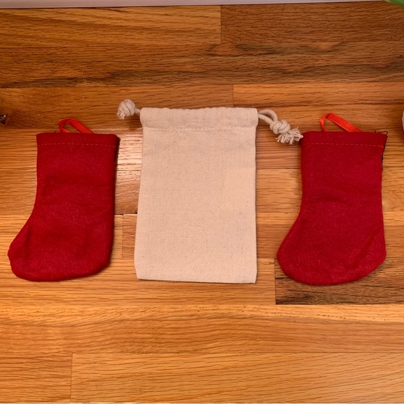 NEW Lot of 3 Gift Bags for Christmas Stockings Snowflake Christmas Tree - Picture 3 of 15